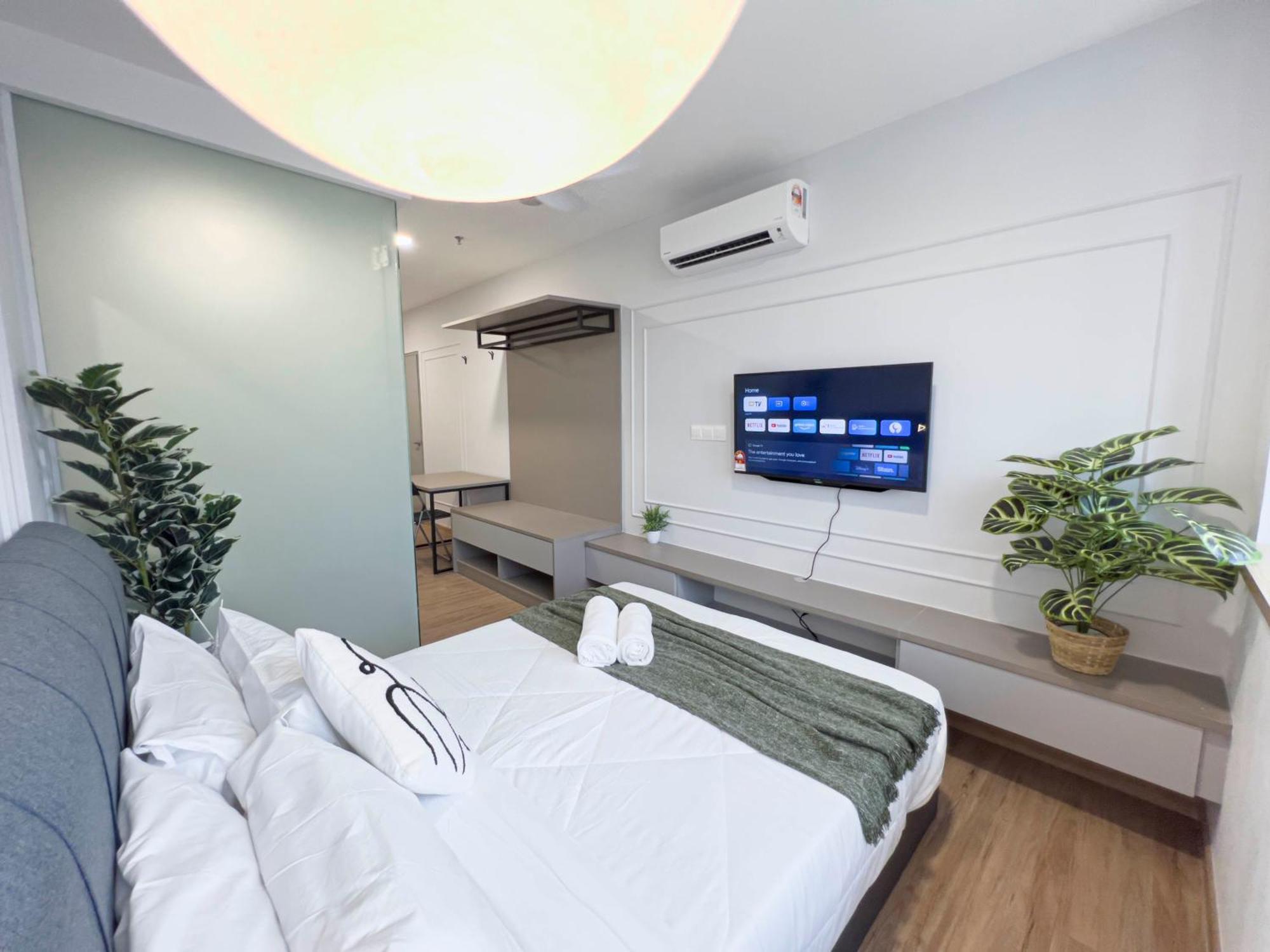 Sky Pool Suites Kl Sentral - Riveria City Kuala Lumpur Exterior photo