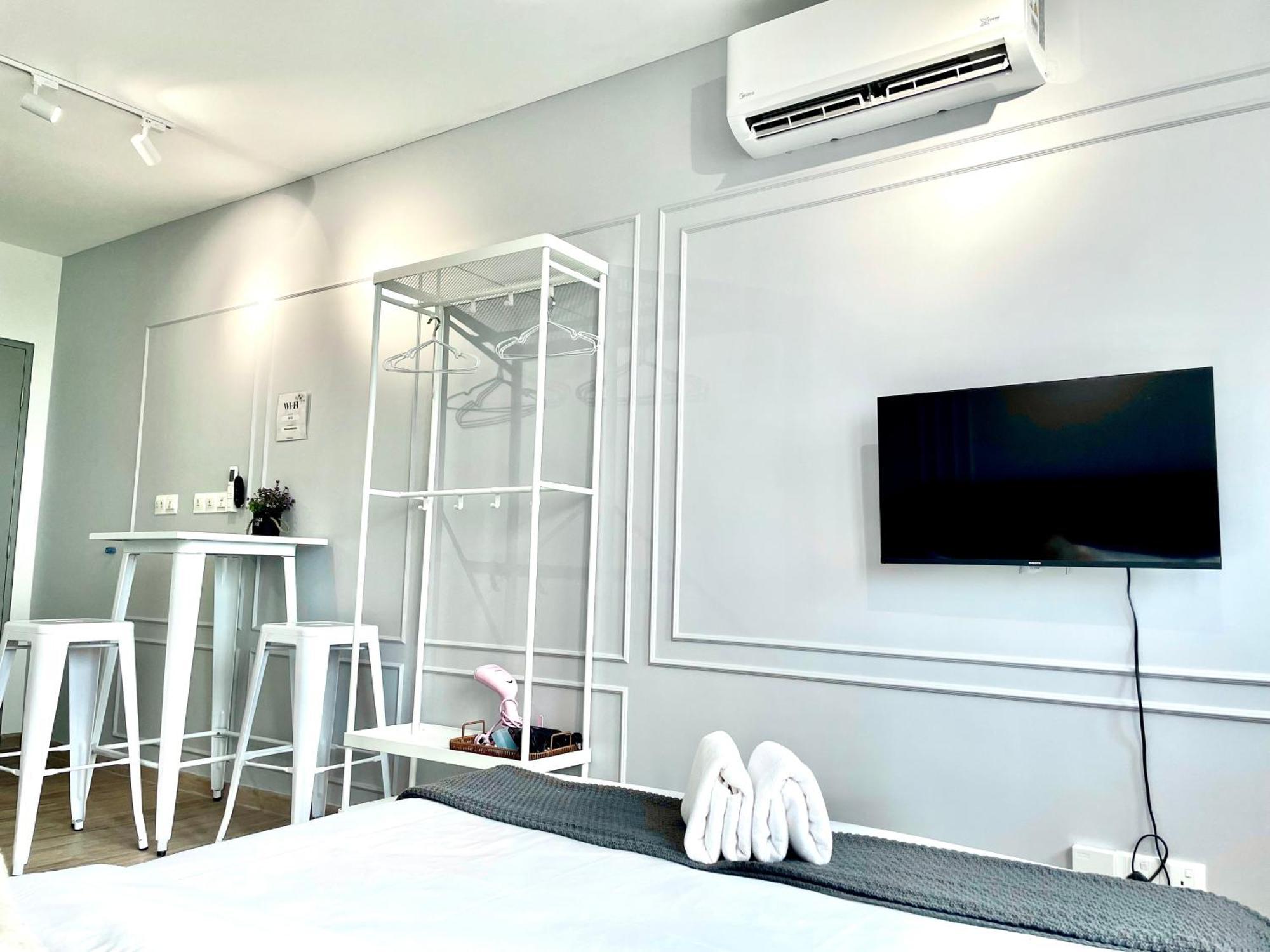 Sky Pool Suites Kl Sentral - Riveria City Kuala Lumpur Exterior photo